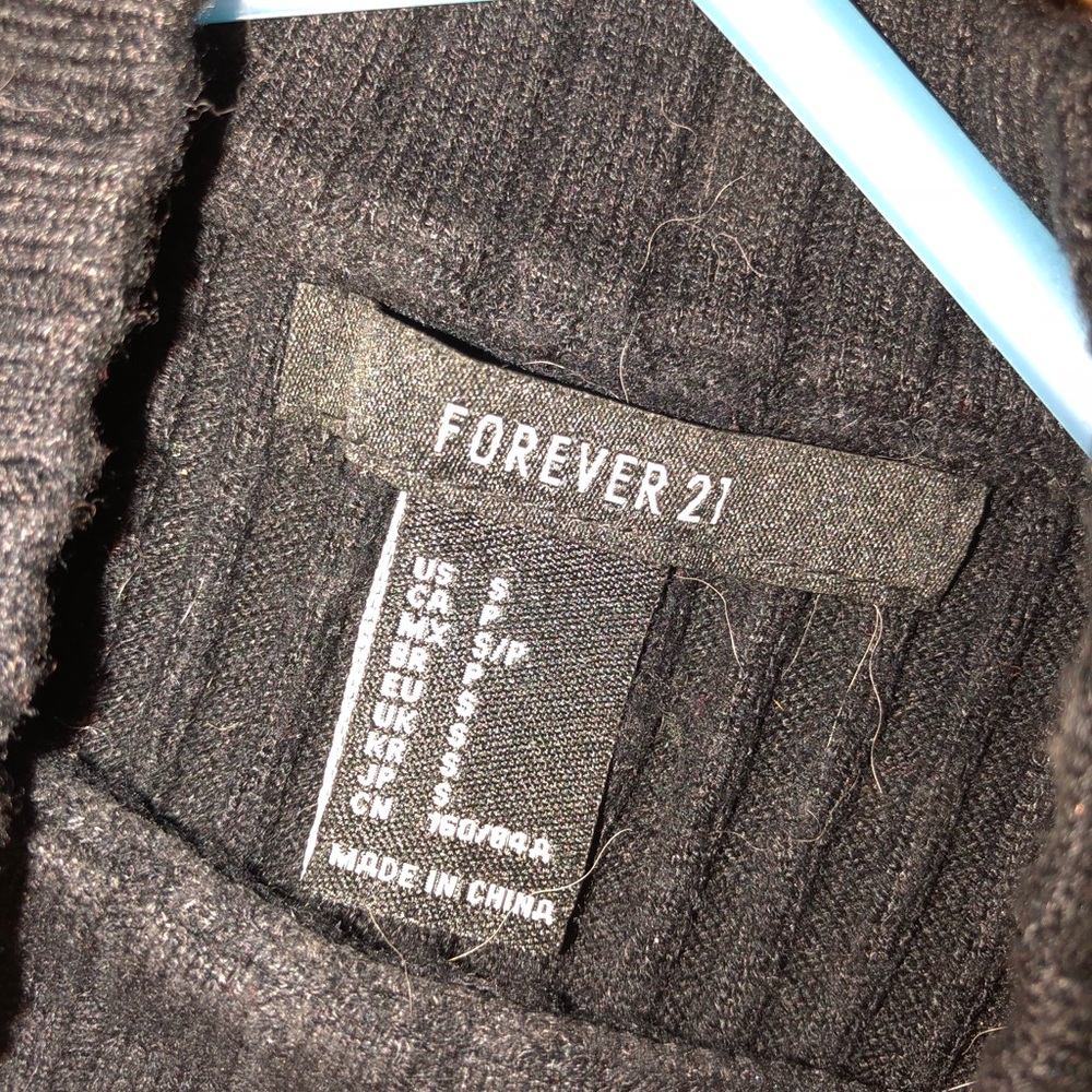 Crop - Picture 2 of 2